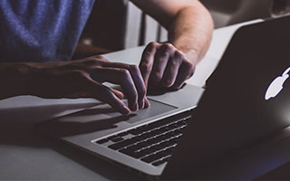 江南体育官网-用不起 等不得4年合同期满 尤文打算明夏卖C罗!？